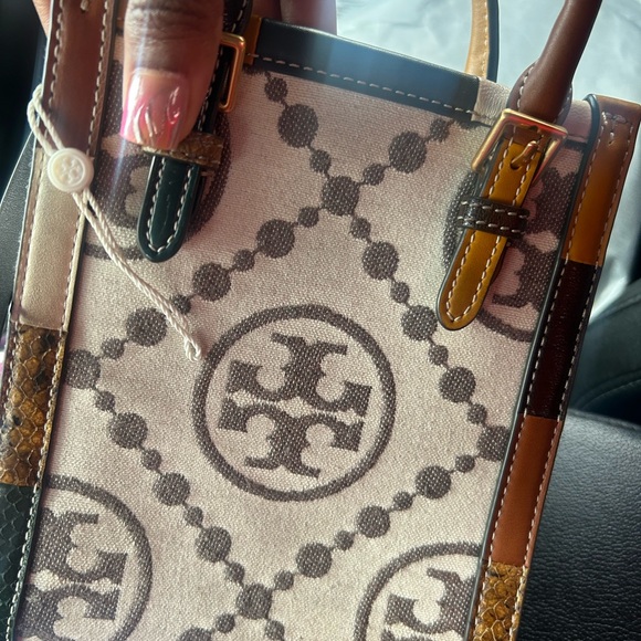 Tory Burch - Picture 4 of 4